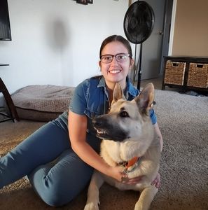 Meet your Posher, Abigail